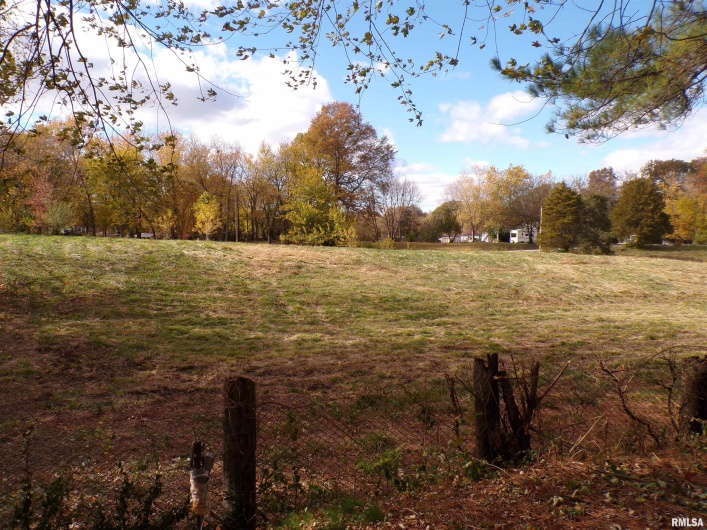 331 MINNIE Avenue, Tilden, Illinois 62292, 2 Bedrooms Bedrooms, 0 ,1 BathroomBathrooms,Residential,For Sale,MINNIE,0,RMAEB460454