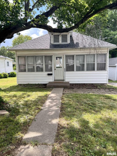 202 WILSON Street, Anna, Illinois 62906, 1 Bedroom Bedrooms, 0 ,1 BathroomBathrooms,Residential,For Sale,WILSON,0,RMAQC4265306