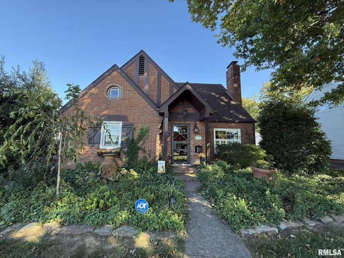 200 12TH Street, Herrin, Illinois 62948, 4 Bedrooms Bedrooms, 0 ,3 BathroomsBathrooms,Residential,For Sale,12TH,0,RMAQC4268705