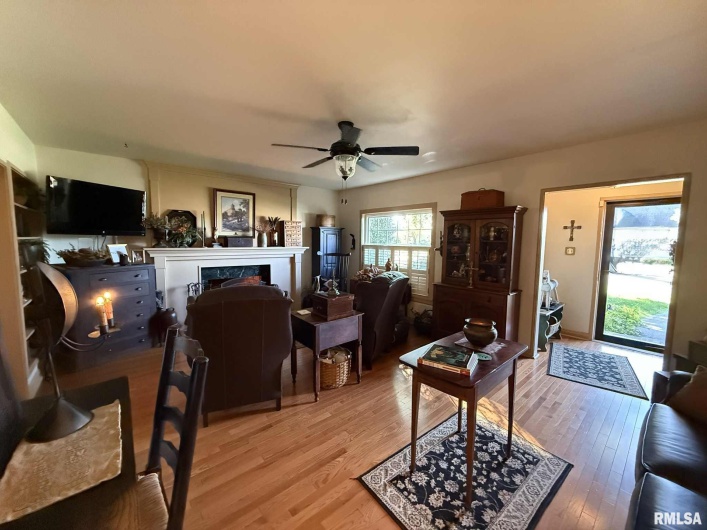 200 12TH Street, Herrin, Illinois 62948, 4 Bedrooms Bedrooms, 0 ,3 BathroomsBathrooms,Residential,For Sale,12TH,0,RMAQC4268705