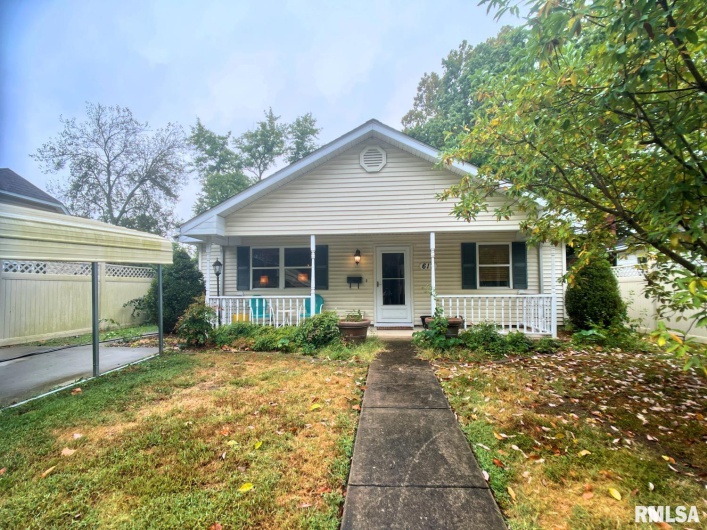 617 10TH Street, Herrin, Illinois 62948, 3 Bedrooms Bedrooms, 0 ,2 BathroomsBathrooms,Residential,For Sale,10TH,0,RMAEB460462