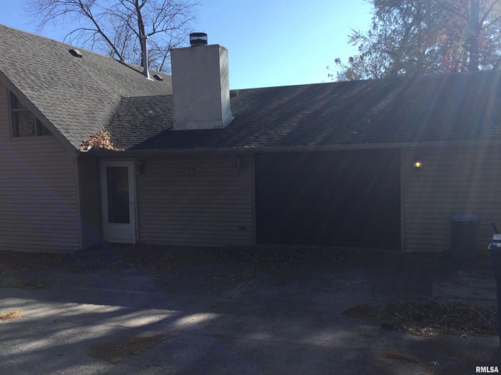 203 Whitlock Street, Jonesboro, Illinois 62952, 3 Bedrooms Bedrooms, 0 ,2 BathroomsBathrooms,Residential,For Sale,Whitlock,0,RMAQC4266986