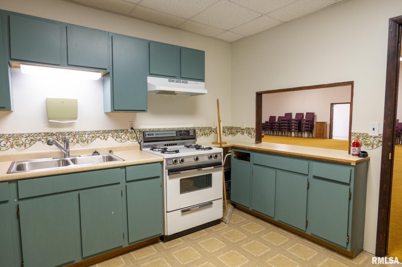 1140 Giant City Road, Carbondale, Illinois 62901, 0 , 0 ,0,Commercial Sale,For Sale,Giant City,0,RMAEB460463