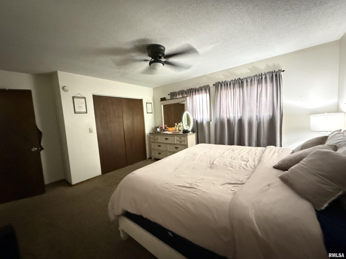 400 HESTER Street, Carbondale, Illinois 62901, 0 , 0 ,0,Residential Income,For Sale,HESTER,0,RMAEB460469