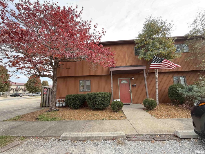 400 HESTER Street, Carbondale, Illinois 62901, 0 , 0 ,0,Residential Income,For Sale,HESTER,0,RMAEB460469