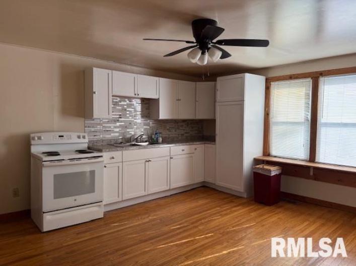 121 9TH Street, Herrin, Illinois 62948, 3 Bedrooms Bedrooms, 0 ,1 BathroomBathrooms,Residential,For Sale,9TH,0,RMAEB460470