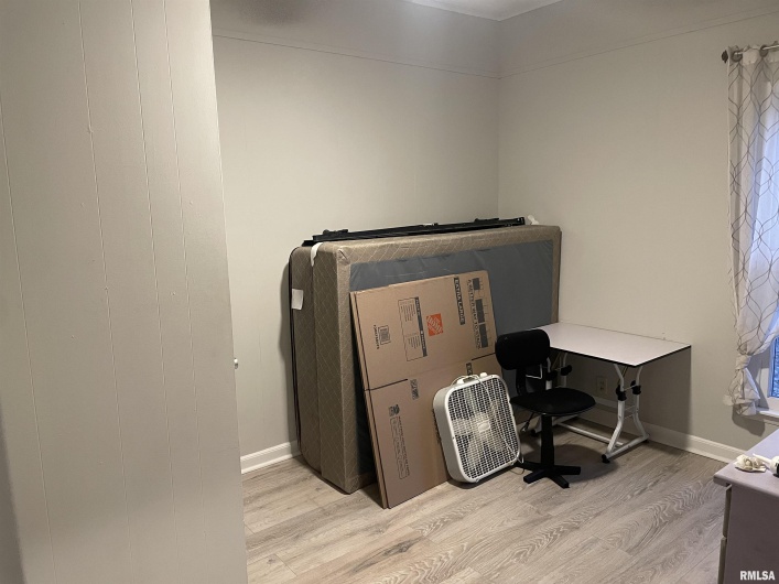 1202 Parham Street, Marion, Illinois 62959, 3 Bedrooms Bedrooms, 0 ,2 BathroomsBathrooms,Residential,For Sale,Parham,0,RMAQC4269420