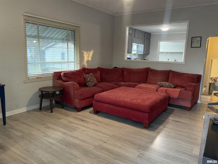 1202 Parham Street, Marion, Illinois 62959, 3 Bedrooms Bedrooms, 0 ,2 BathroomsBathrooms,Residential,For Sale,Parham,0,RMAQC4269420