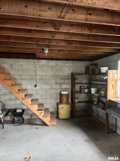 517 Barnett Street, Harrisburg, Illinois 62946, 2 Bedrooms Bedrooms, 0 ,1 BathroomBathrooms,Residential,For Sale,Barnett,0,RMAEB460483