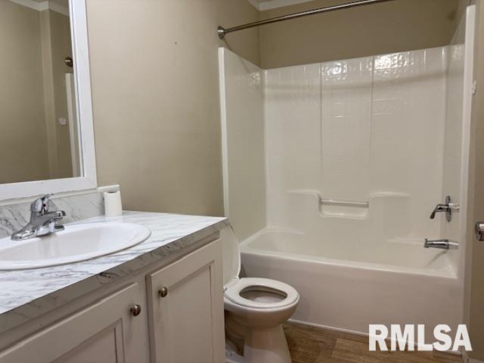 509 MADISON Street, Herrin, Illinois 62948, 3 Bedrooms Bedrooms, 0 ,2 BathroomsBathrooms,Residential,For Sale,MADISON,0,RMAEB460485