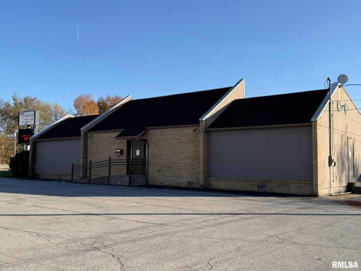 905 PARK Street, Herrin, Illinois 62948, 0 , 0 ,0,Commercial Sale,For Sale,PARK,0,RMAQC4269444