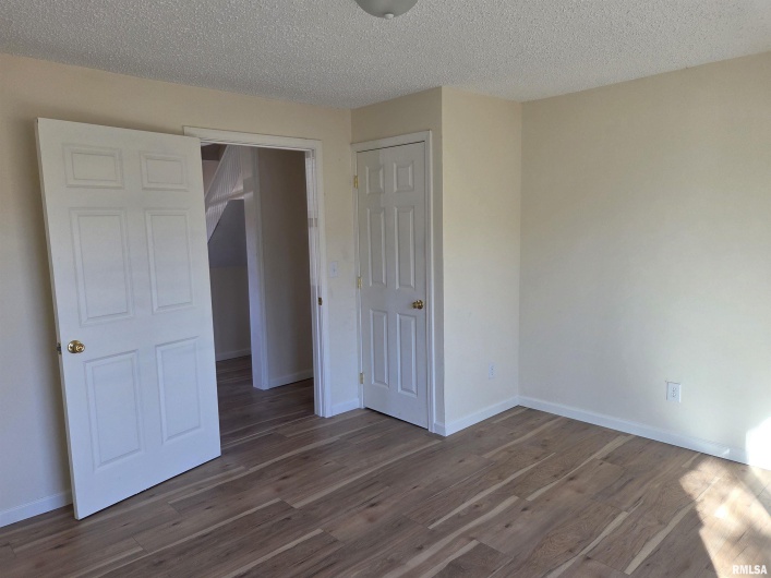 1207 MARKET Street, Marion, Illinois 62959, 4 Bedrooms Bedrooms, 0 ,2 BathroomsBathrooms,Residential,For Sale,MARKET,0,RMAEB460487