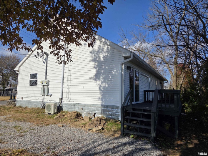 1207 MARKET Street, Marion, Illinois 62959, 4 Bedrooms Bedrooms, 0 ,2 BathroomsBathrooms,Residential,For Sale,MARKET,0,RMAEB460487