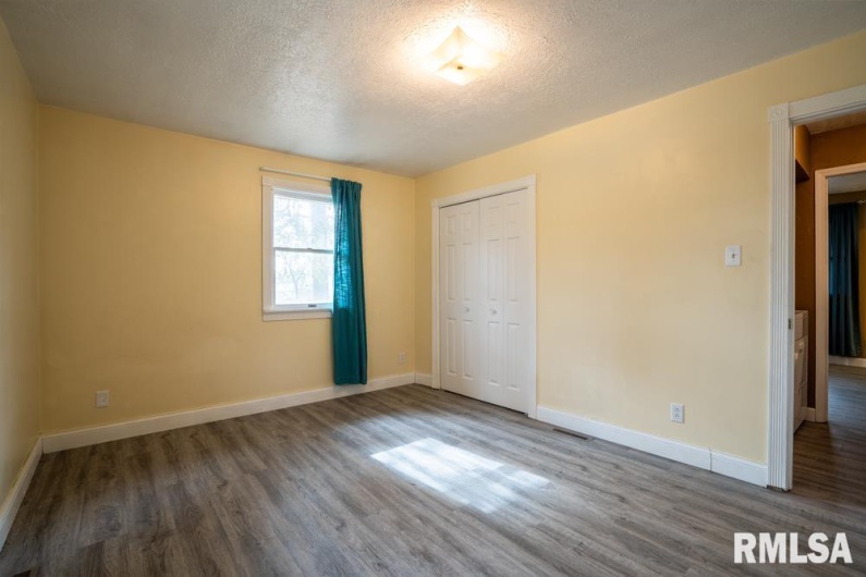 1401 THOMAS Street, Carterville, Illinois 62918, 4 Bedrooms Bedrooms, 0 ,2 BathroomsBathrooms,Residential,For Sale,THOMAS,0,RMAQC4269451