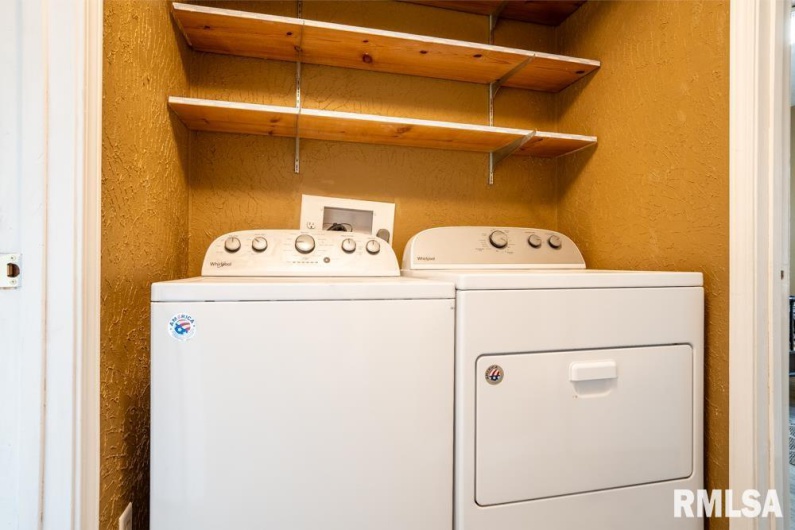 1401 THOMAS Street, Carterville, Illinois 62918, 4 Bedrooms Bedrooms, 0 ,2 BathroomsBathrooms,Residential,For Sale,THOMAS,0,RMAQC4269451