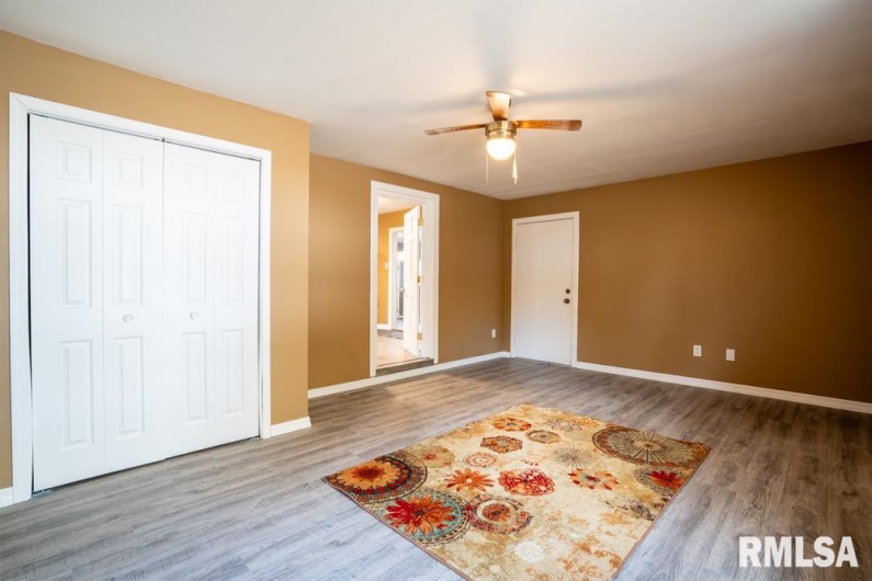 1401 THOMAS Street, Carterville, Illinois 62918, 4 Bedrooms Bedrooms, 0 ,2 BathroomsBathrooms,Residential,For Sale,THOMAS,0,RMAQC4269451