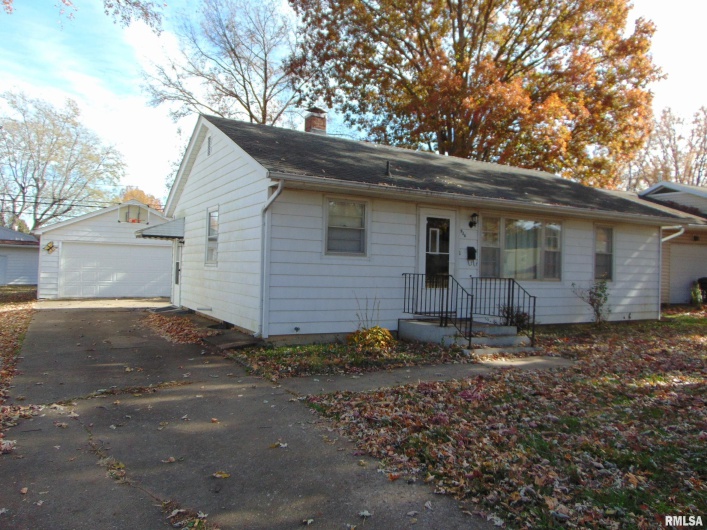 936 22ND Street, Murphysboro, Illinois 62966, 3 Bedrooms Bedrooms, 0 ,1 BathroomBathrooms,Residential,For Sale,22ND,0,RMAEB460459