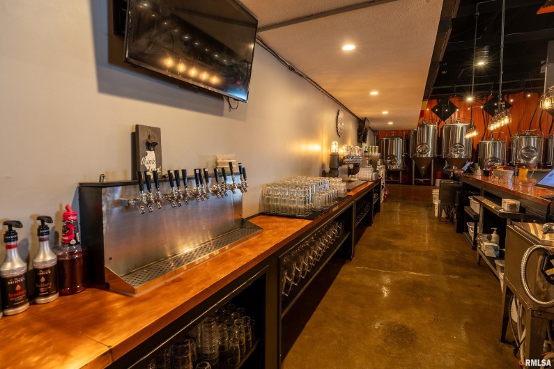 18967 Highway 51, Elkville, Illinois 62932, 0 , 0 ,0,Commercial Sale,For Sale,Highway 51,0,RMAEB460494