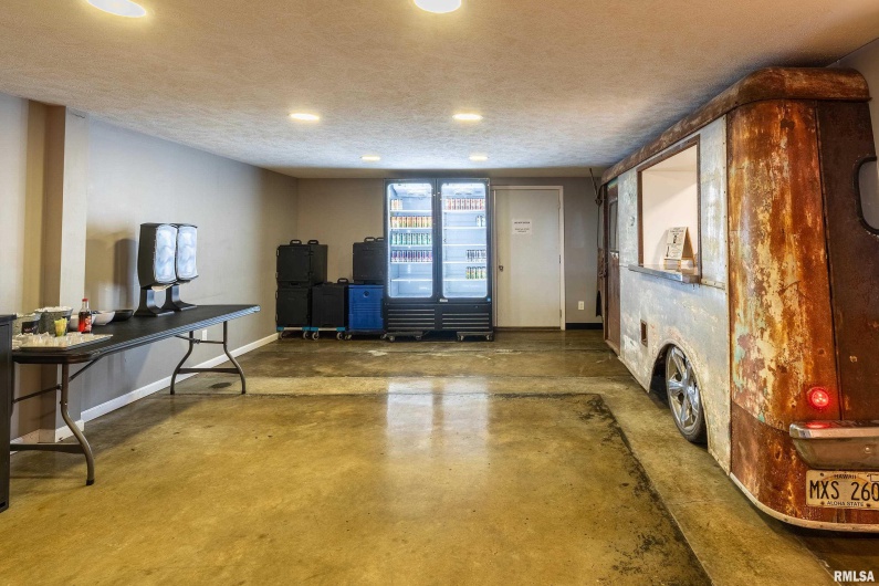 18967 Highway 51, Elkville, Illinois 62932, 0 , 0 ,0,Commercial Sale,For Sale,Highway 51,0,RMAEB460494