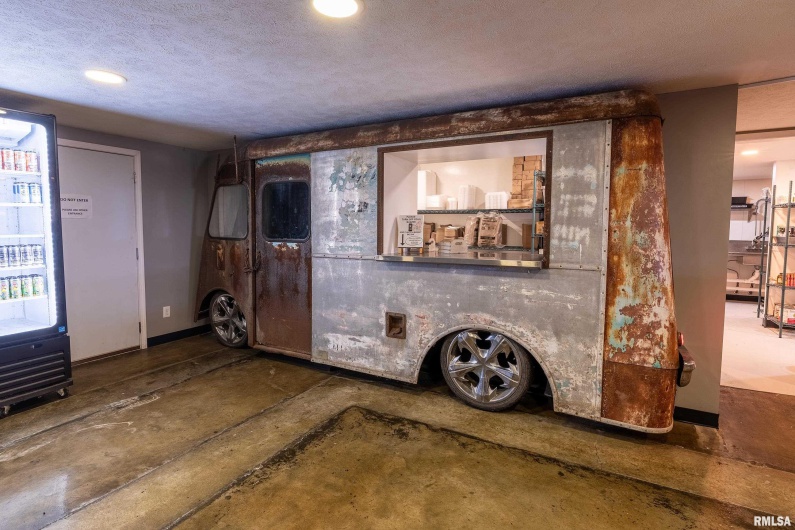 18967 Highway 51, Elkville, Illinois 62932, 0 , 0 ,0,Commercial Sale,For Sale,Highway 51,0,RMAEB460494