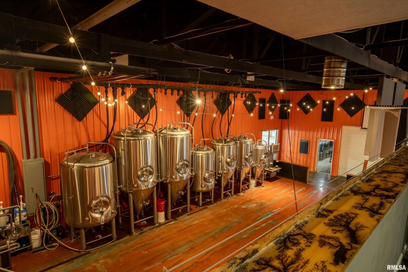 18967 Highway 51, Elkville, Illinois 62932, 0 , 0 ,0,Commercial Sale,For Sale,Highway 51,0,RMAEB460494