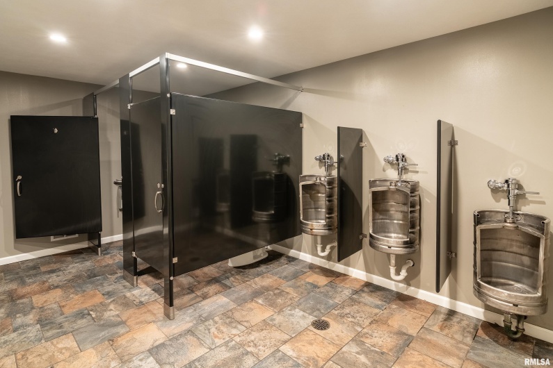 18967 Highway 51, Elkville, Illinois 62932, 0 , 0 ,0,Commercial Sale,For Sale,Highway 51,0,RMAEB460494