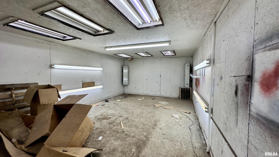 1421 MAIN Street, Harrisburg, Illinois 62946, 0 , 0 ,0,Commercial Sale,For Sale,MAIN,0,RMAEB460496