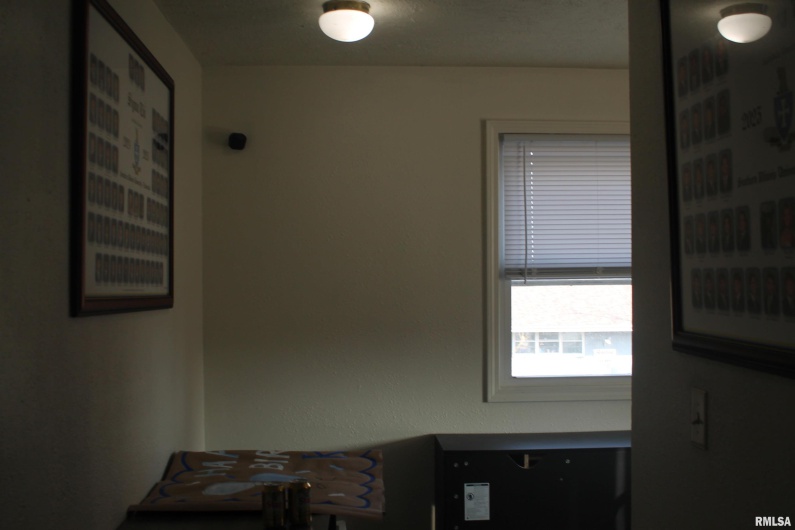 307 COLLEGE Street, Carbondale, Illinois 62901, 0 , 0 ,0,Residential Income,For Sale,COLLEGE,0,RMAEB460503