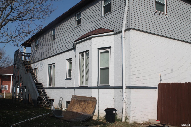 307 COLLEGE Street, Carbondale, Illinois 62901, 0 , 0 ,0,Residential Income,For Sale,COLLEGE,0,RMAEB460503