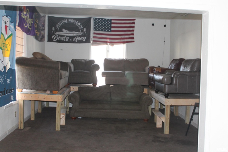 307 COLLEGE Street, Carbondale, Illinois 62901, 0 , 0 ,0,Residential Income,For Sale,COLLEGE,0,RMAEB460503