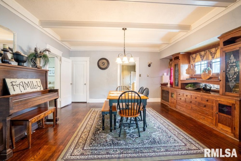 621 14TH Street, Herrin, Illinois 62948, 4 Bedrooms Bedrooms, 0 ,1 BathroomBathrooms,Residential,For Sale,14TH,0,RMAQC4267146