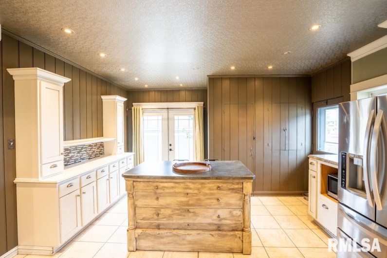 621 14TH Street, Herrin, Illinois 62948, 4 Bedrooms Bedrooms, 0 ,1 BathroomBathrooms,Residential,For Sale,14TH,0,RMAQC4267146