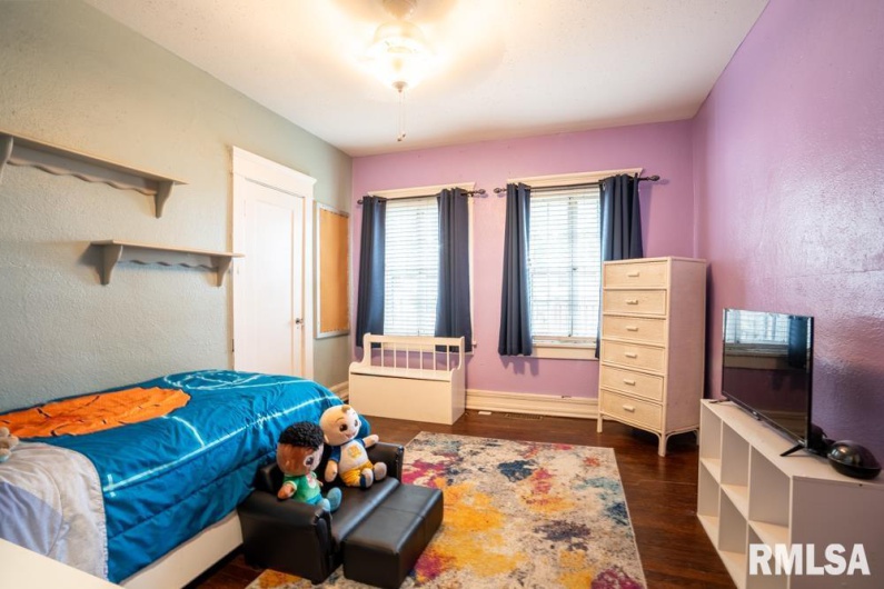 621 14TH Street, Herrin, Illinois 62948, 4 Bedrooms Bedrooms, 0 ,1 BathroomBathrooms,Residential,For Sale,14TH,0,RMAQC4267146