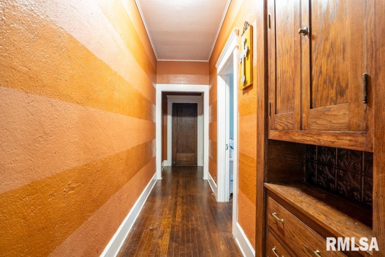 621 14TH Street, Herrin, Illinois 62948, 4 Bedrooms Bedrooms, 0 ,1 BathroomBathrooms,Residential,For Sale,14TH,0,RMAQC4267146