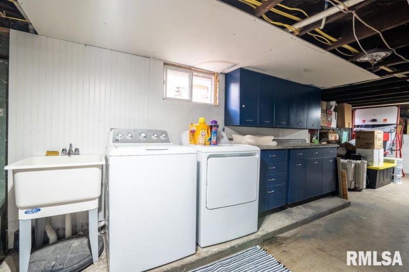 621 14TH Street, Herrin, Illinois 62948, 4 Bedrooms Bedrooms, 0 ,1 BathroomBathrooms,Residential,For Sale,14TH,0,RMAQC4267146