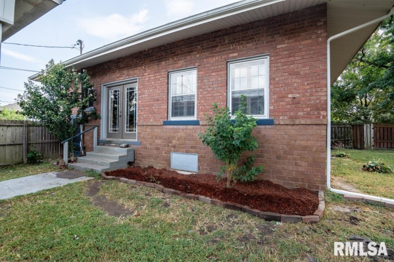 621 14TH Street, Herrin, Illinois 62948, 4 Bedrooms Bedrooms, 0 ,1 BathroomBathrooms,Residential,For Sale,14TH,0,RMAQC4267146