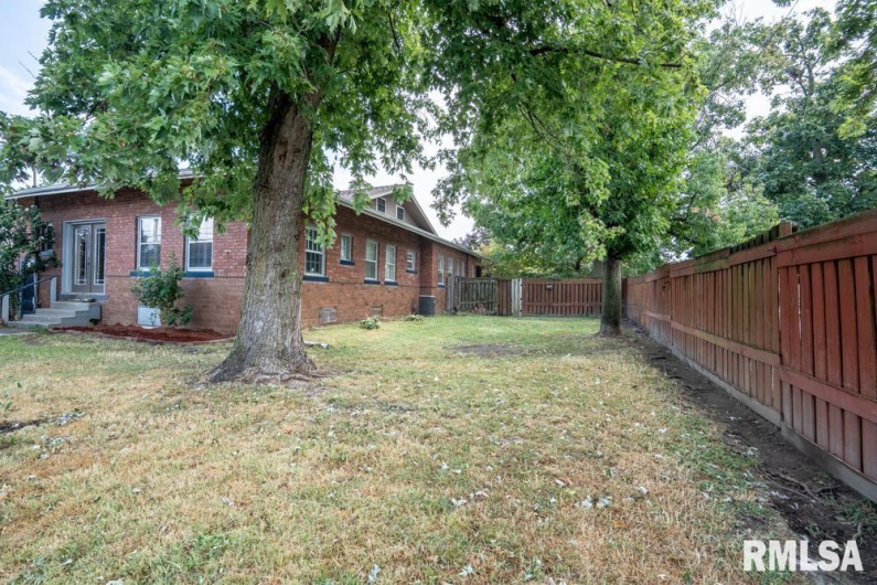 621 14TH Street, Herrin, Illinois 62948, 4 Bedrooms Bedrooms, 0 ,1 BathroomBathrooms,Residential,For Sale,14TH,0,RMAQC4267146