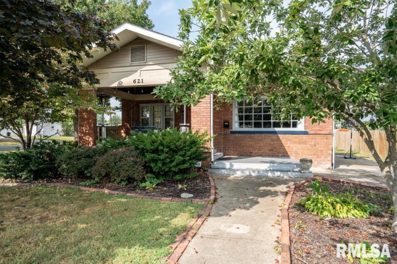 621 14TH Street, Herrin, Illinois 62948, 4 Bedrooms Bedrooms, 0 ,1 BathroomBathrooms,Residential,For Sale,14TH,0,RMAQC4267146