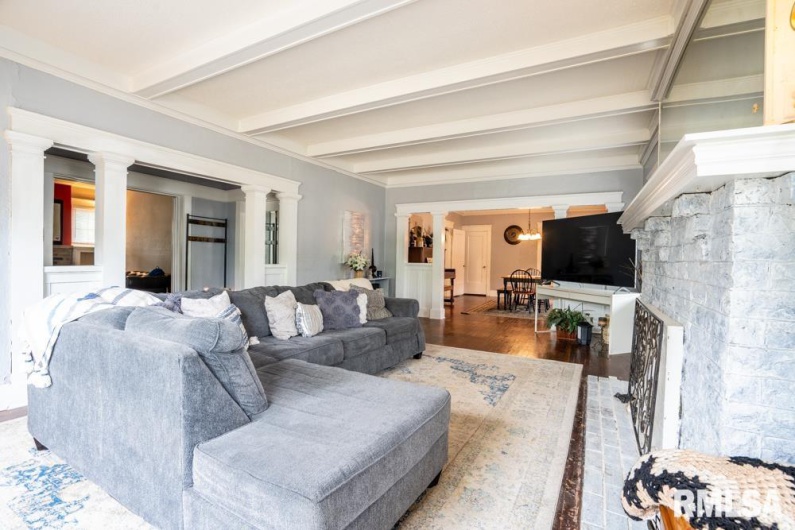 621 14TH Street, Herrin, Illinois 62948, 4 Bedrooms Bedrooms, 0 ,1 BathroomBathrooms,Residential,For Sale,14TH,0,RMAQC4267146