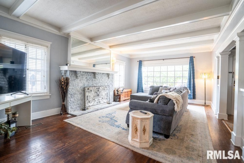 621 14TH Street, Herrin, Illinois 62948, 4 Bedrooms Bedrooms, 0 ,1 BathroomBathrooms,Residential,For Sale,14TH,0,RMAQC4267146