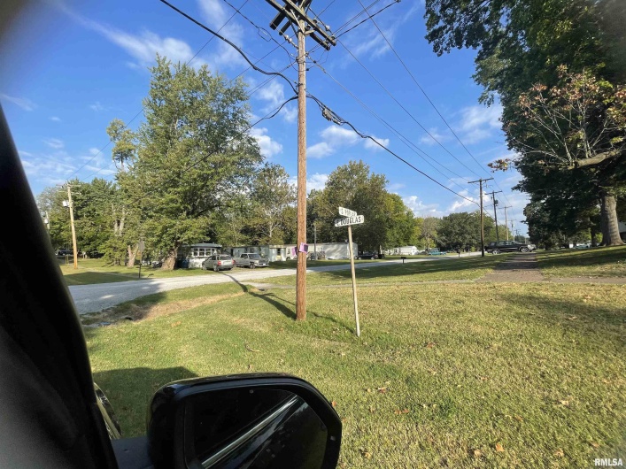 101 POPLAR Street, DeSoto, Illinois 62924, 0 , 0 ,0,Residential Income,For Sale,POPLAR,0,RMAEB460506