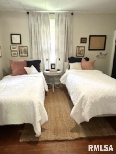 2571 ILLINOIS Avenue, Carbondale, Illinois 62901, 2 Bedrooms Bedrooms, 0 ,1 BathroomBathrooms,Residential,For Sale,ILLINOIS,0,RMAEB460508