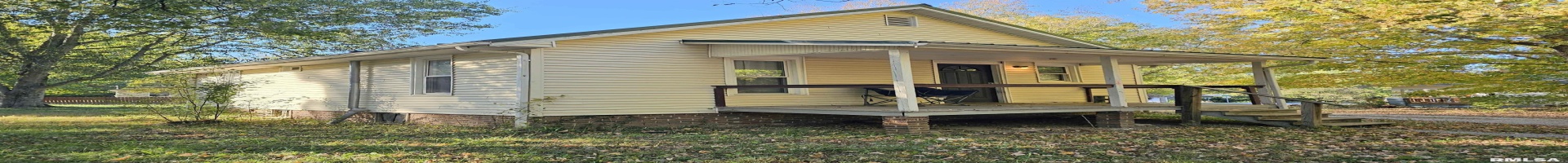 2571 ILLINOIS Avenue, Carbondale, Illinois 62901, 2 Bedrooms Bedrooms, 0 ,1 BathroomBathrooms,Residential,For Sale,ILLINOIS,0,RMAEB460508