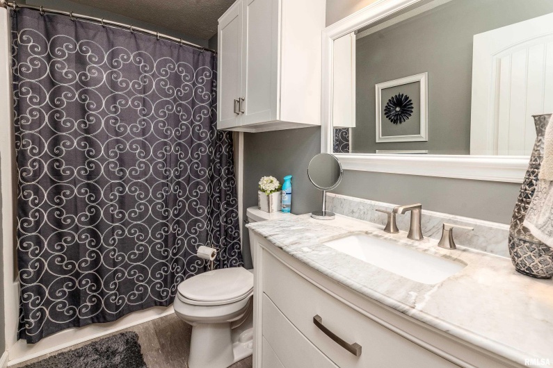 15951 Forcade Lane, Marion, Illinois 62959, 3 Bedrooms Bedrooms, 0 ,2 BathroomsBathrooms,Residential,For Sale,Forcade,0,RMAEB460516