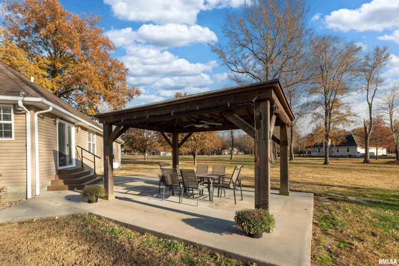 15951 Forcade Lane, Marion, Illinois 62959, 3 Bedrooms Bedrooms, 0 ,2 BathroomsBathrooms,Residential,For Sale,Forcade,0,RMAEB460516