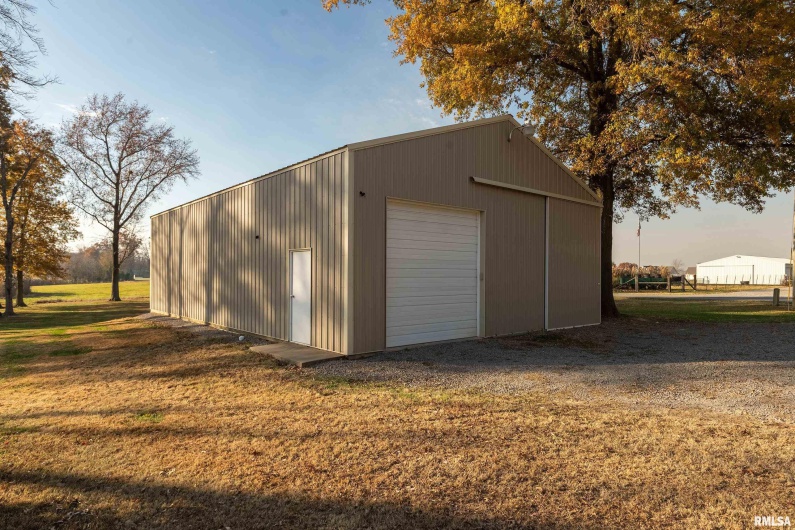 15951 Forcade Lane, Marion, Illinois 62959, 3 Bedrooms Bedrooms, 0 ,2 BathroomsBathrooms,Residential,For Sale,Forcade,0,RMAEB460516