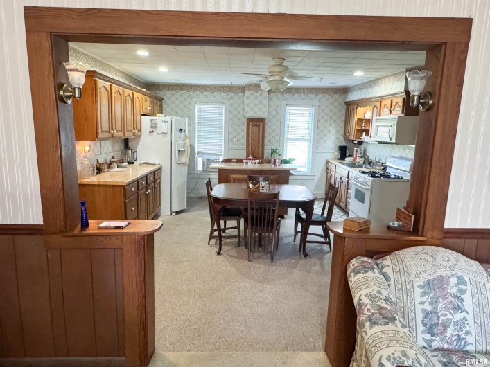 1325 BEECH Grove, Wolf Lake, Illinois 62998, 5 Bedrooms Bedrooms, 0 ,1 BathroomBathrooms,Residential,For Sale,BEECH,0,RMAEB460512