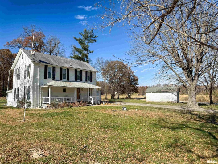 1325 BEECH Grove, Wolf Lake, Illinois 62998, 5 Bedrooms Bedrooms, 0 ,1 BathroomBathrooms,Residential,For Sale,BEECH,0,RMAEB460512