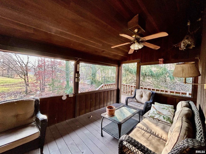 61 Schack Road, Murphysboro, Illinois 62966, 3 Bedrooms Bedrooms, 0 ,2 BathroomsBathrooms,Residential,For Sale,Schack,0,RMAEB460521