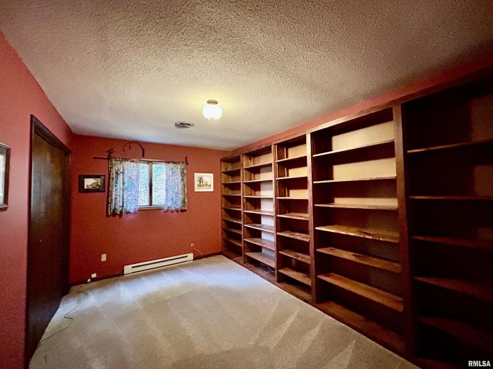 61 Schack Road, Murphysboro, Illinois 62966, 3 Bedrooms Bedrooms, 0 ,2 BathroomsBathrooms,Residential,For Sale,Schack,0,RMAEB460521